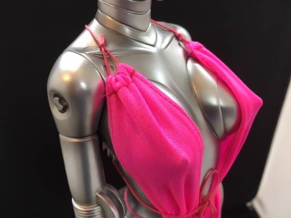 空山基デザインのセクシーロボットスタチューが入荷！！【町田店