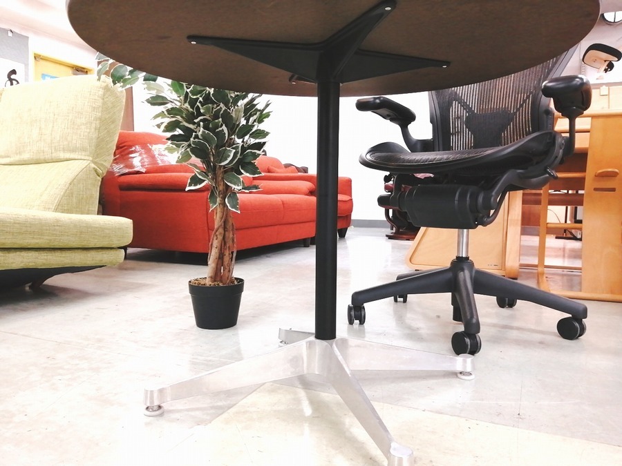 Herman Miller ラウンドテーブル ※廃盤品【monoroom町田