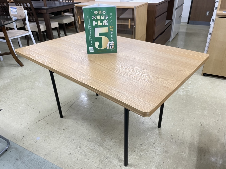 UNICO（ウニコ）ダイニングテーブル DINNが買取入荷致しました