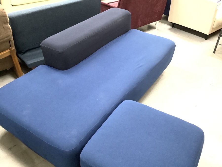 【無印良品】ネイビー ソファベンチ オットマン付き 無印良品】オットマン付きのソファベンチが入荷しました！人気の