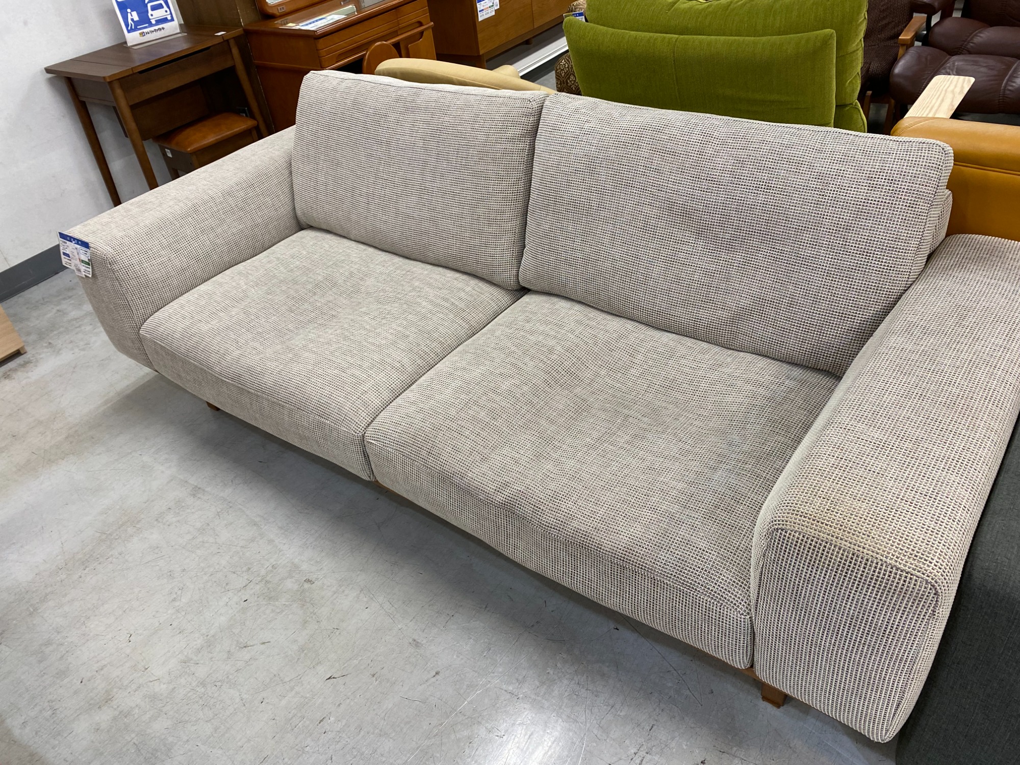 karimoku(カリモク) - 2人掛けソファー UU22 が買取入荷致しました！【トレファク町田店】 karimoku(カリモク) - 2人掛けソファー UU22 が買取入荷致しました