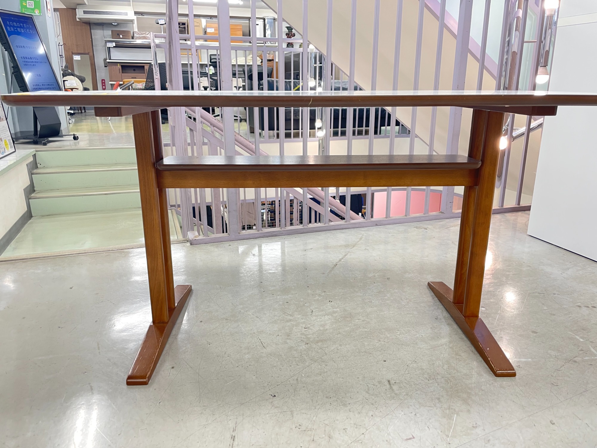 karimoku（カリモク）- カリモク60 カフェテーブル　が買取入荷致しました！【トレファク町田店】 カリモク60のカフェテーブルが買取入荷しました！！｜2023年10月13日