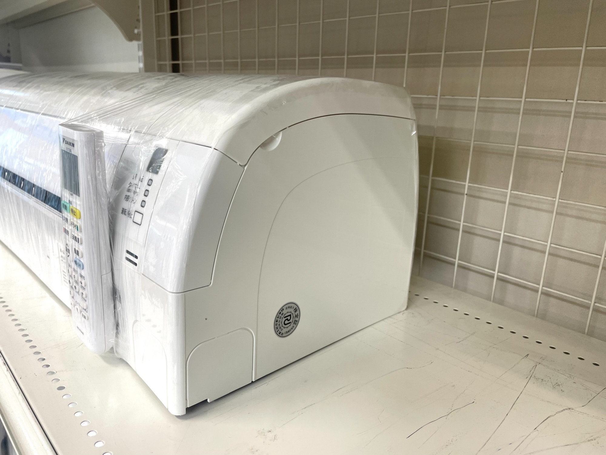 DAIKIN(ダイキン)の壁掛けエアコンが買取入荷いたしました！！｜2024年 