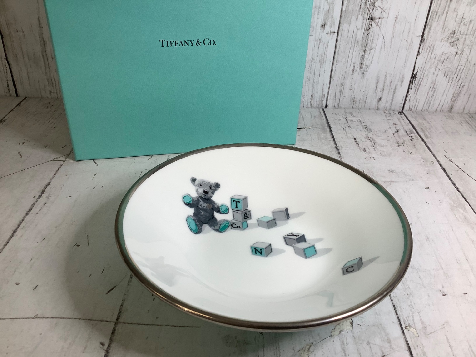 TIFFANY＆CO(ﾃｨﾌｧﾆｰ)のベア＆ブロックﾌﾟﾚｰﾄを買取入荷致しました