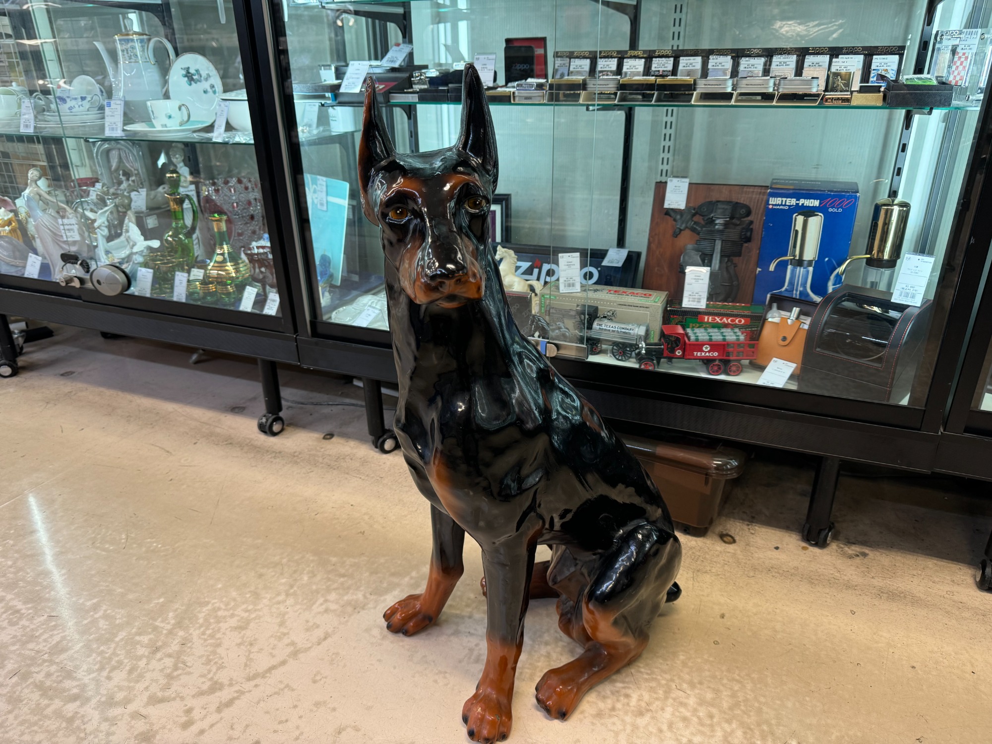 ドーベルマンのオブジェを買取入荷致しました！！｜2024年05月29日