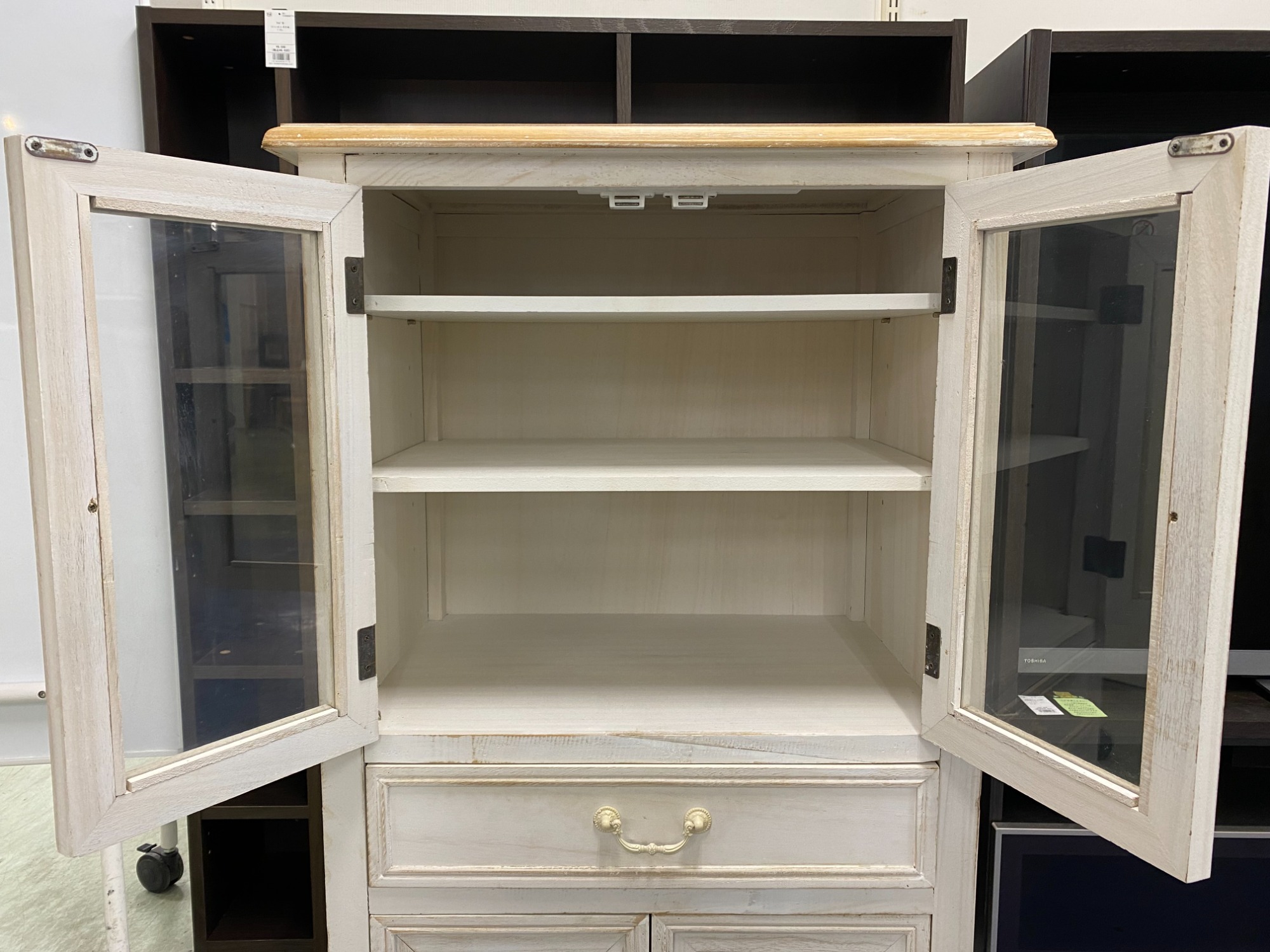 【トレファク神戸新長田】IKEAの食器棚入荷しました！!【取りに来れる方限定】 食器高評価買取中！】ブランド洋食器買取強化中！【トレファク神戸