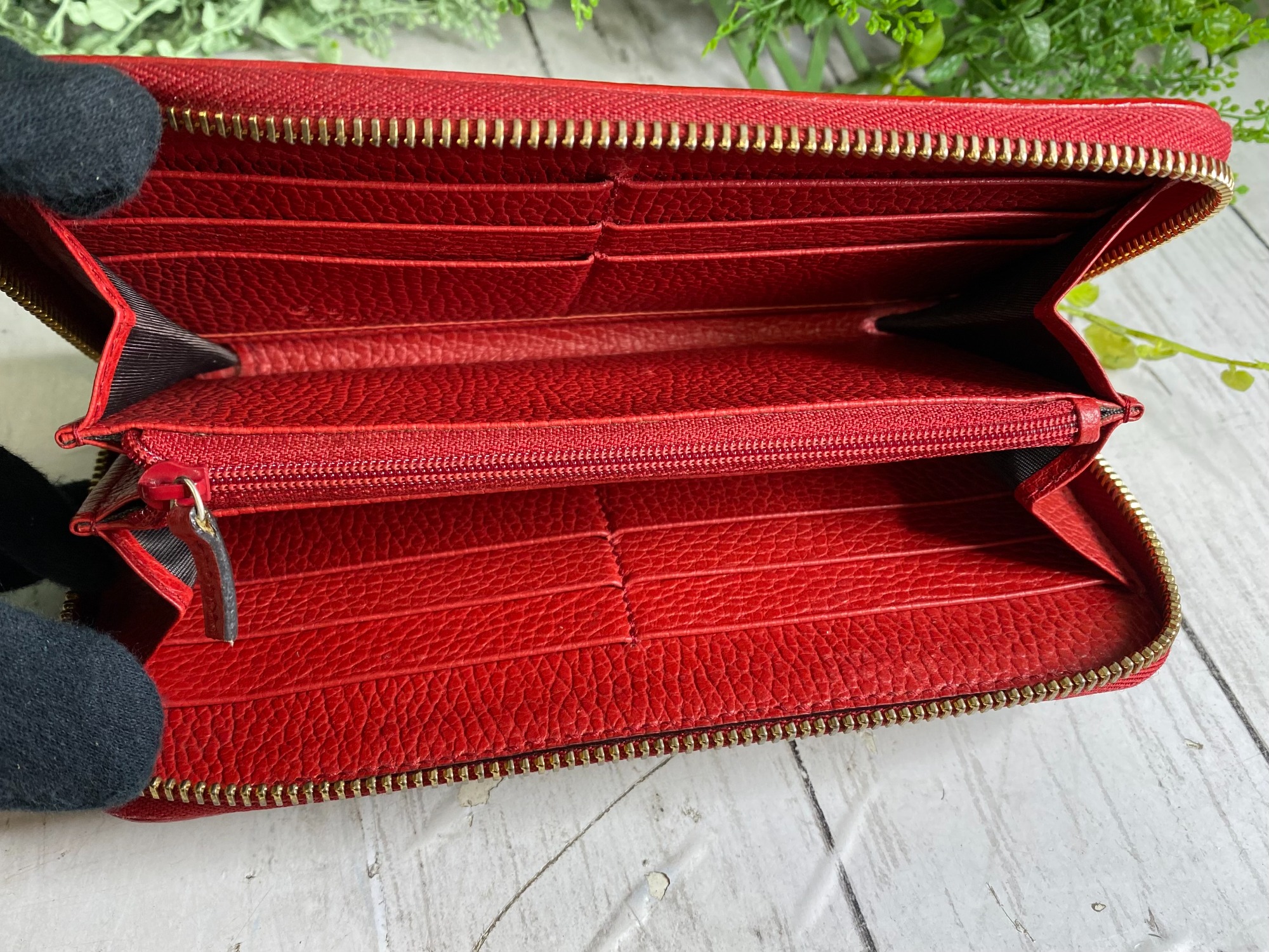 GUCCI(グッチ)のGGラインの長財布を買取入荷致しました