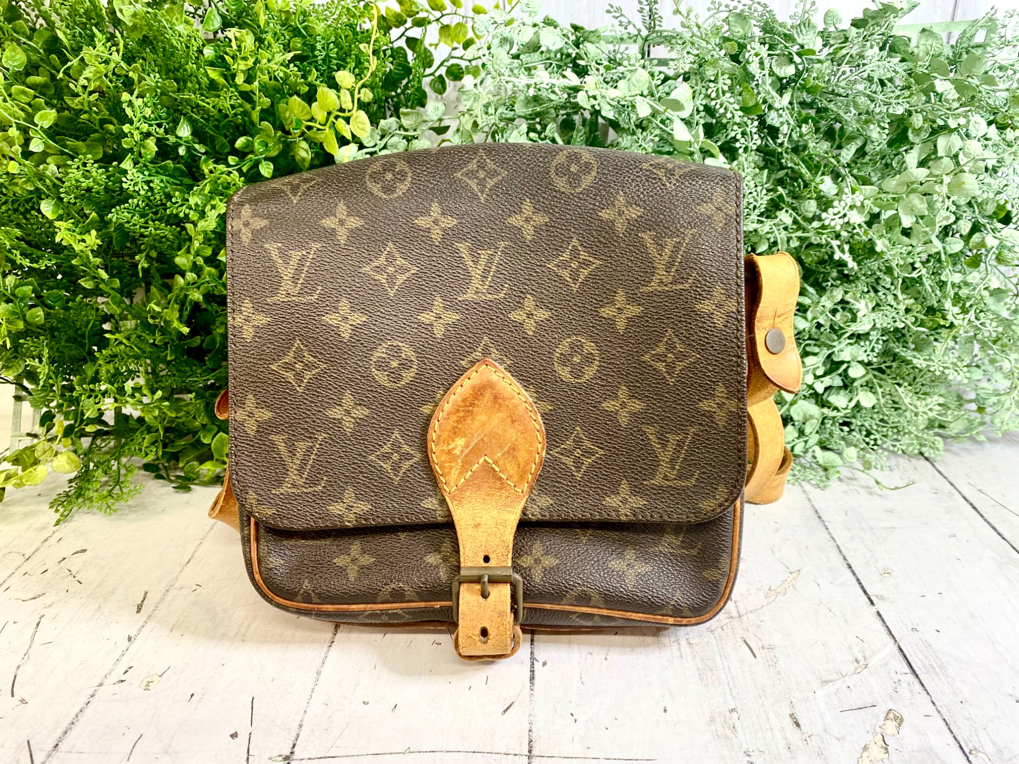 Louis Vuitton（ルイヴィトン）カルトシエールMMショルダー