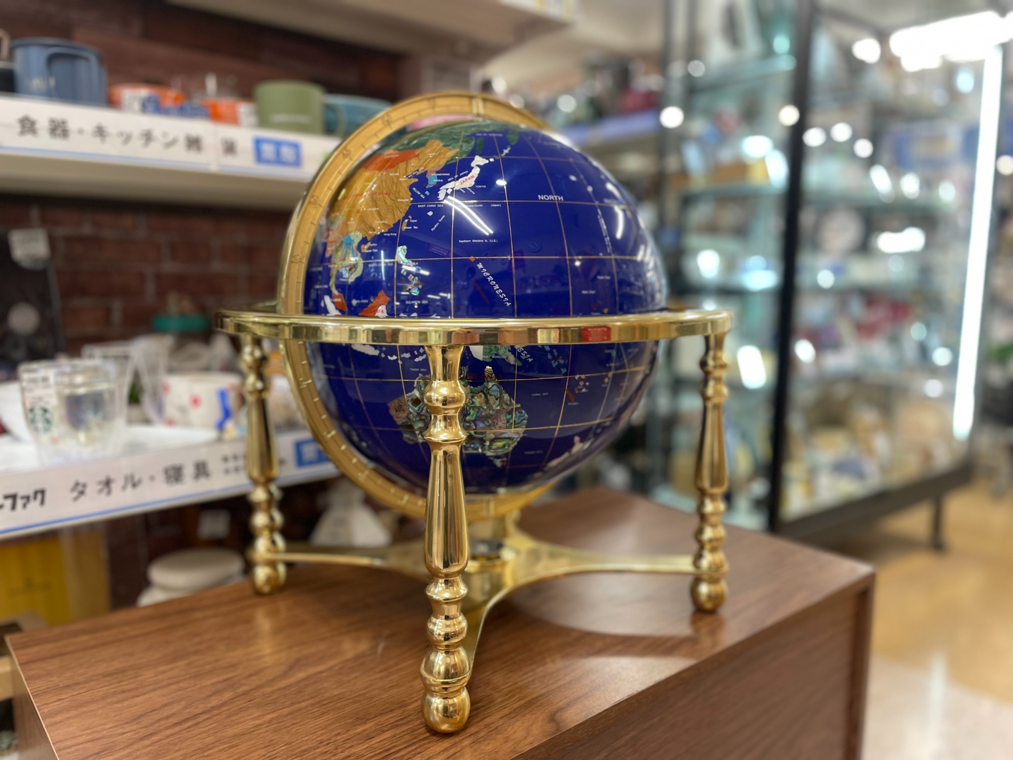 アンティーク調地球儀が買取入荷しました!!|2024年08月07日 アンティーク調地球儀が買取入荷しました!!|2024年08月07日