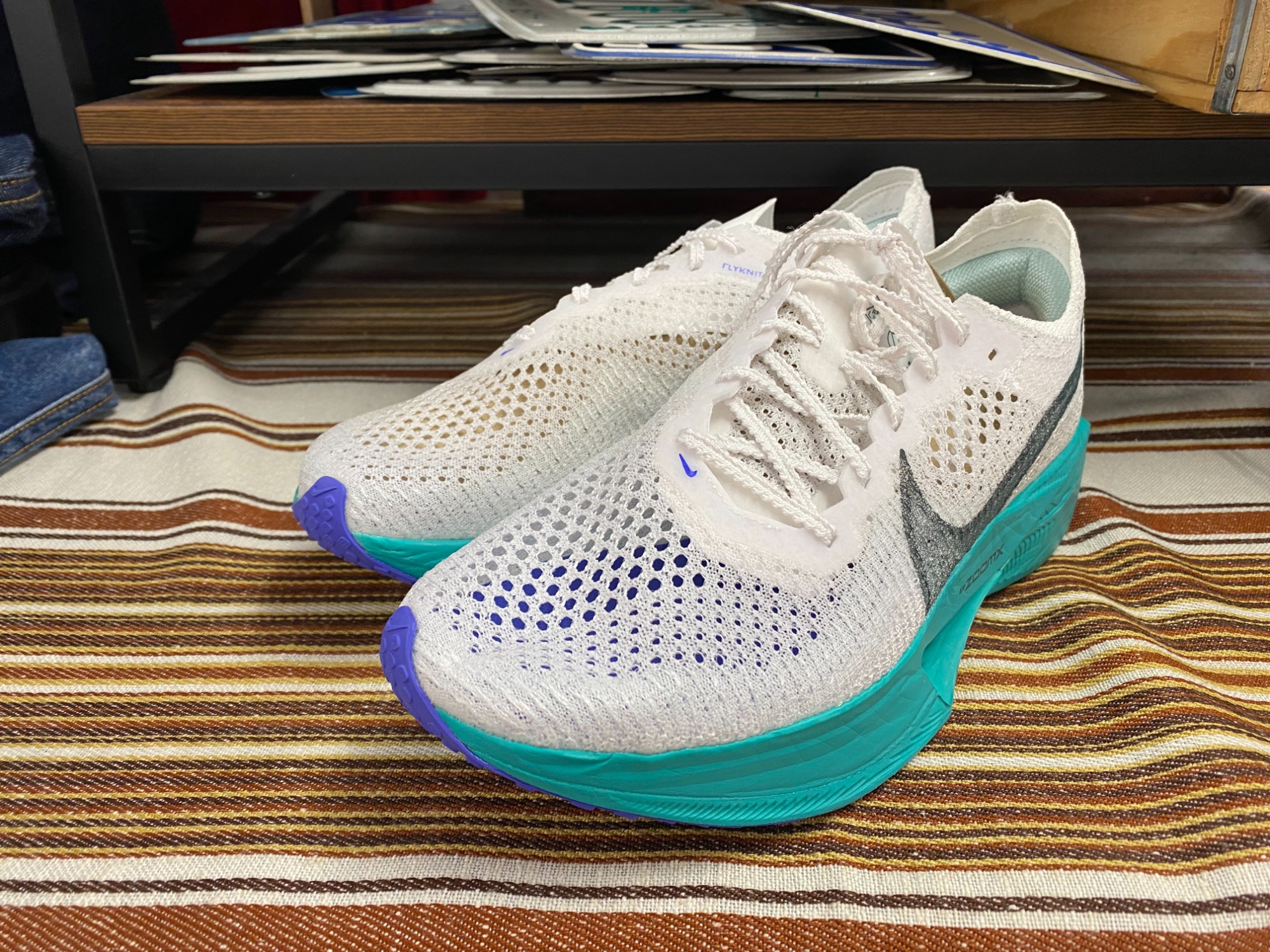 NIKE(ナイキ)のズームエックスシリーズのランニングシューズを買取入荷