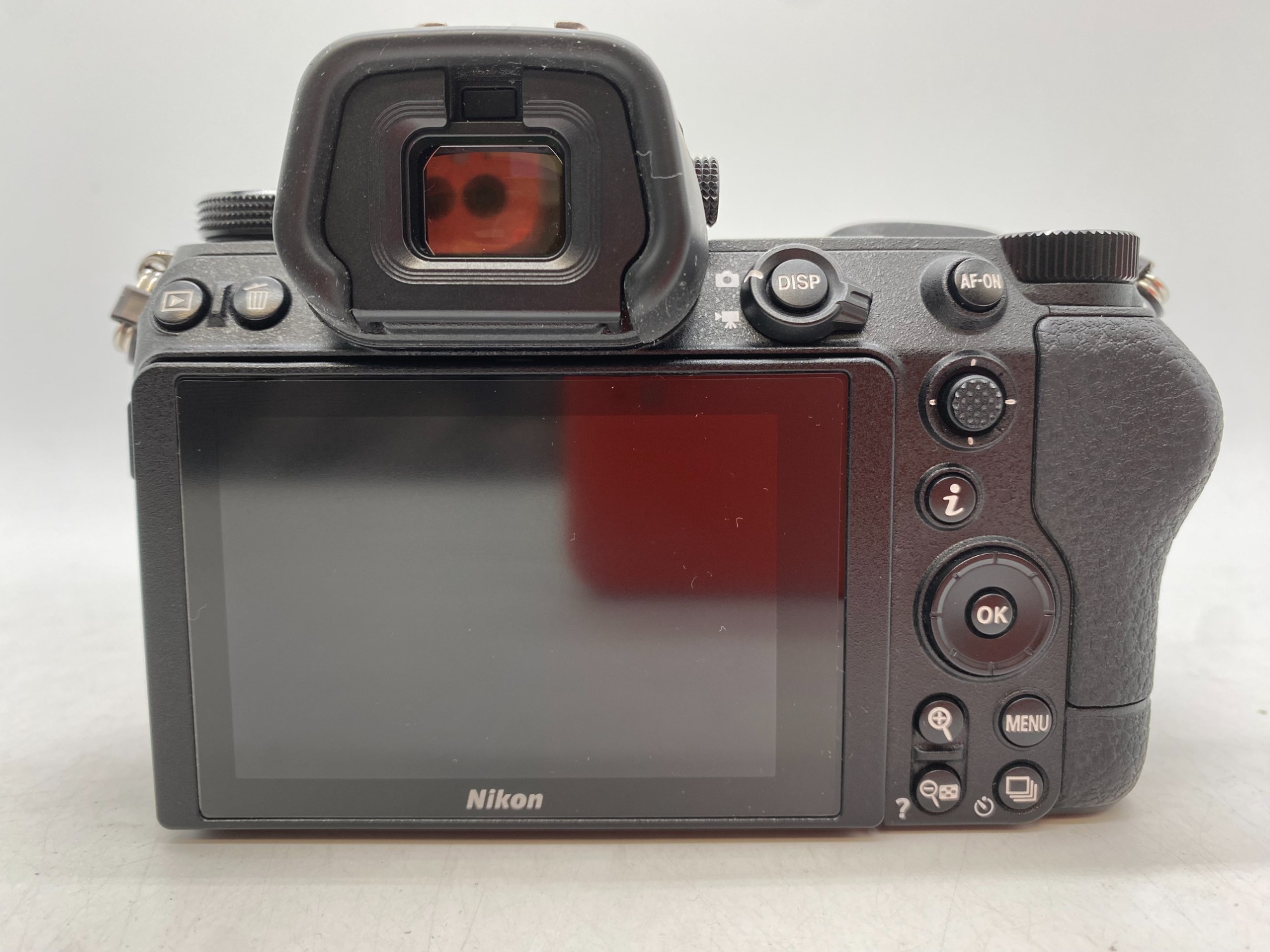 カメラ買取り強化中！】NikonよりZ6Ⅱミラーレスカメラ・ズーム