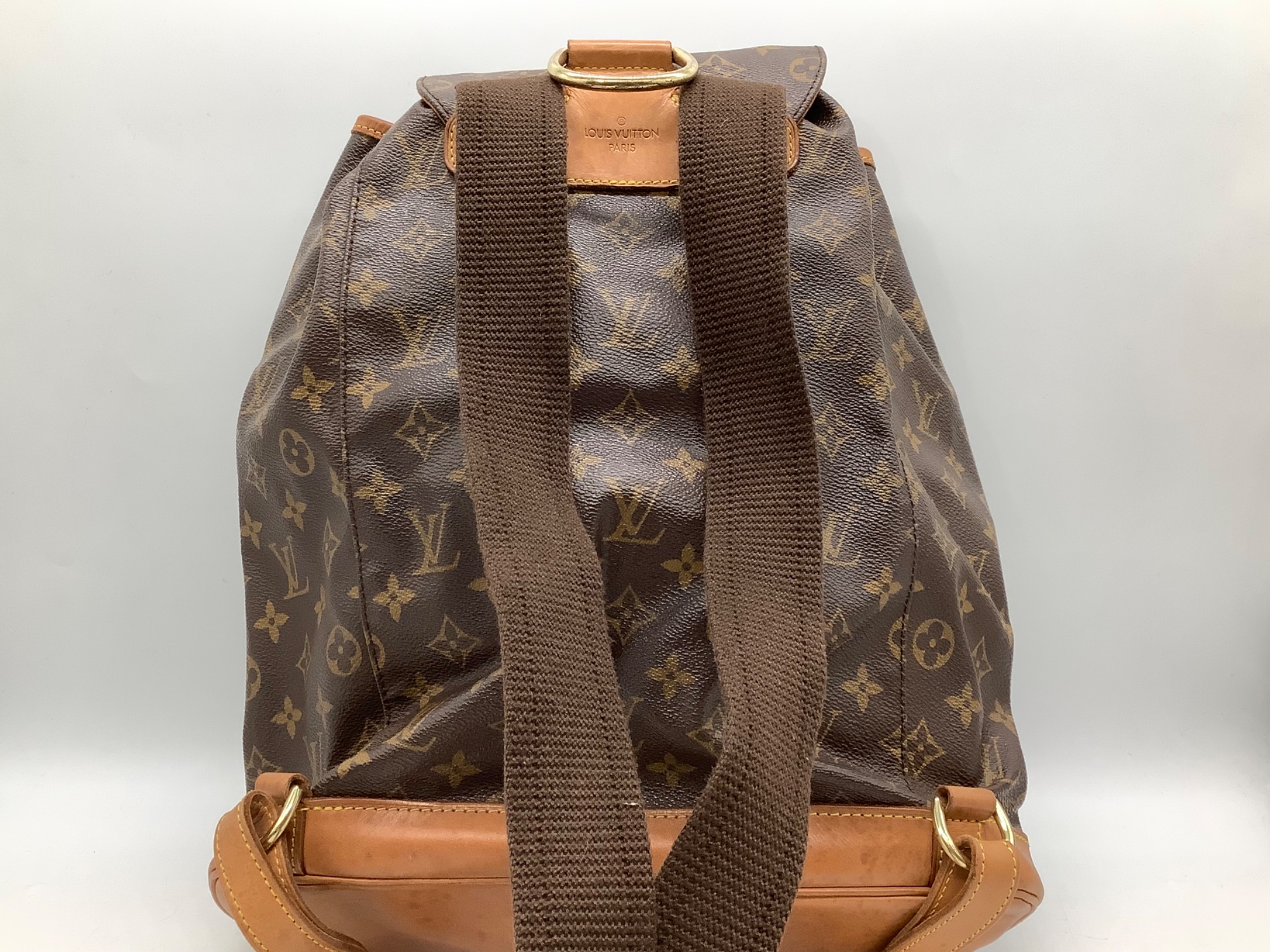 LOUIS VUITTONのリュック『モンスリGM』を買取入荷いたしました