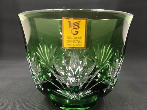 和食器のKAGAMI CRYSTAL