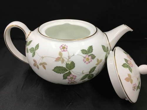 WEDGWOODのワイルドストロベリー
