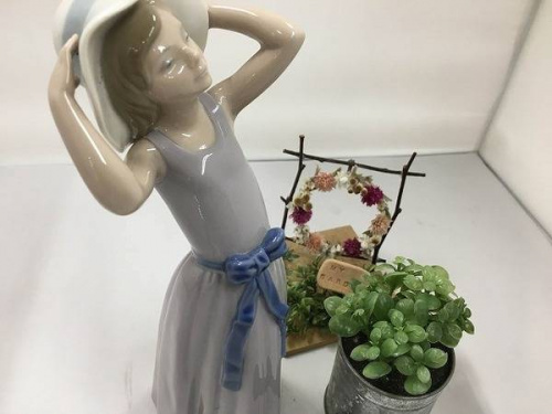雑貨のLLADRO