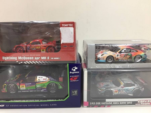 ミニカーの京商