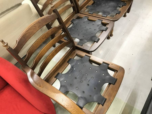 ソファーの穂高