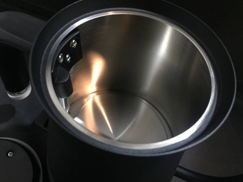 電気ポットのBALMUDA