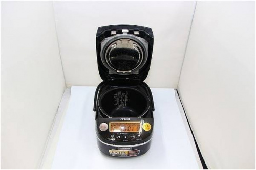 炊飯器のキッチン