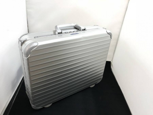 メンズファッションのビジネスアイテム