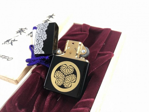 ZIPPOの本金薪絵