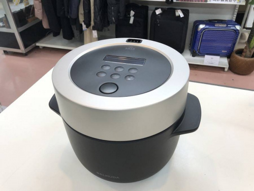 生活家電の炊飯器