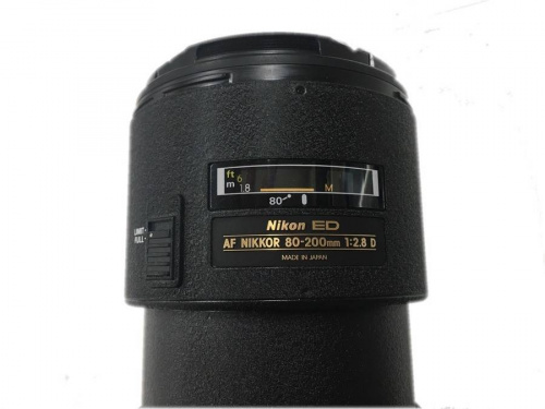 望遠レンズのNikon