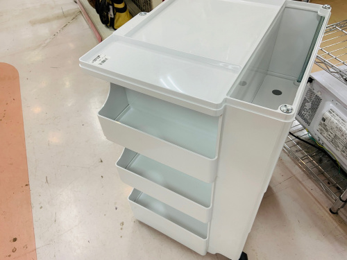 ボビーワゴンの家具