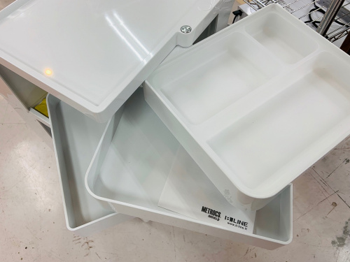 家具の収納家具