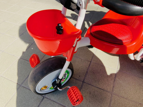 乗用玩具の中古三輪車 町田