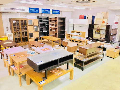 生活家具のデスク