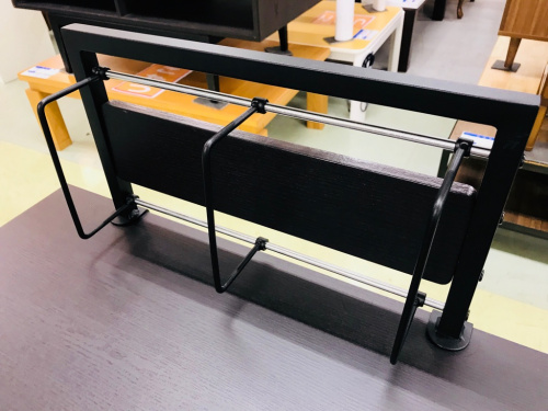 ブラウンの中古家具 町田