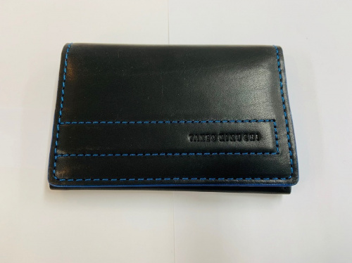 ブランド・ラグジュアリーの名刺入れ