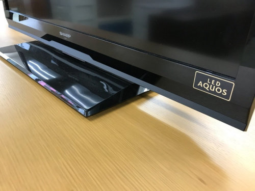 SHARPの32インチ