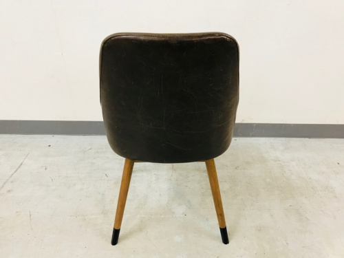 イスのBOWERY CHAIR