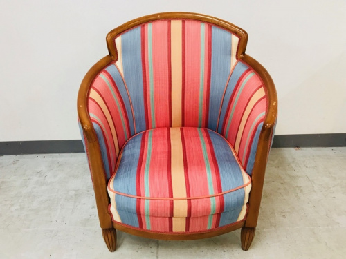 生活家具のイス