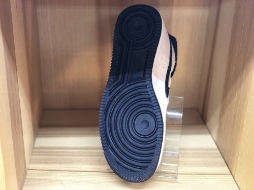 中古スニーカー　町田