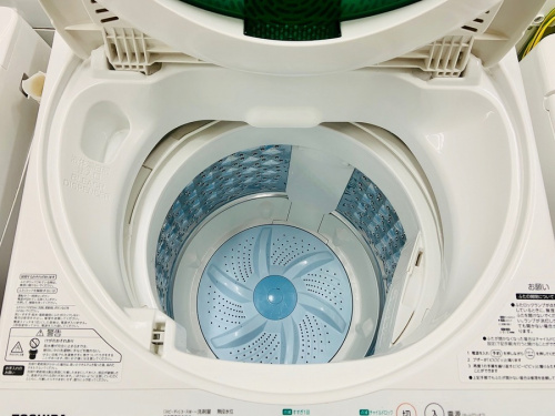 TOSHIBA