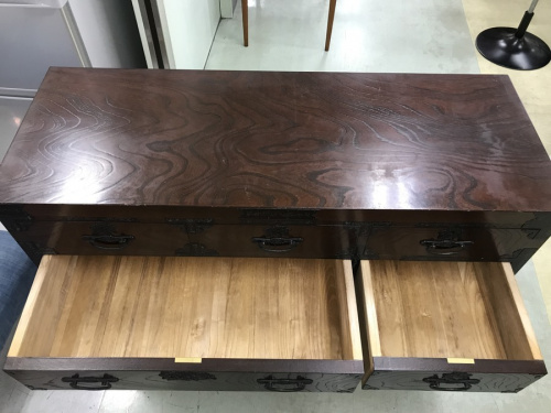 ブラウンの中古家具　町田