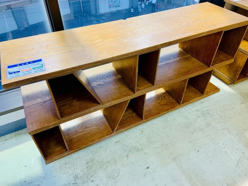 家具のシェルフ