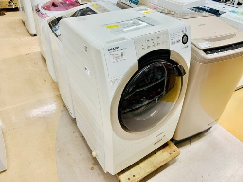 洗濯機のドラム式洗濯機