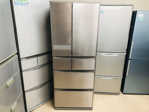 キッチン家電の冷蔵庫
