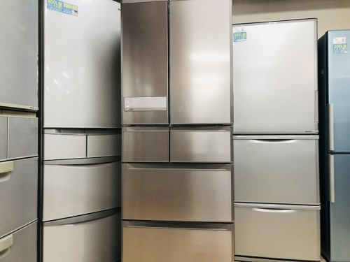 冷蔵庫の6ドア冷蔵庫