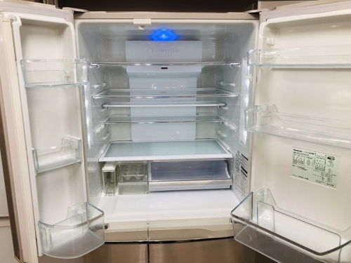 6ドア冷蔵庫のPanasonic