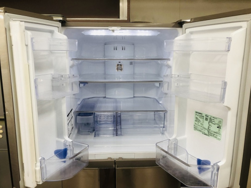 6ドア冷蔵庫のMITSUBISHI