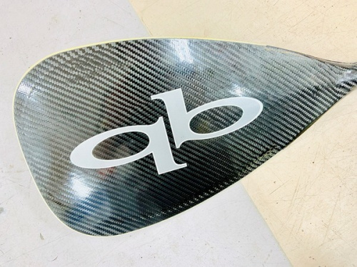 パドルのカヌー