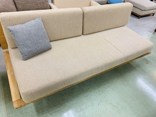 家具のソファ