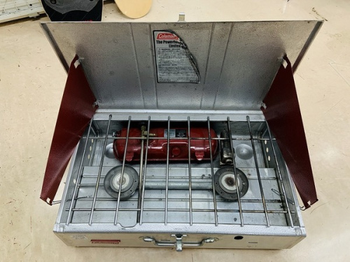 アウトドア用品のキャンプ用品