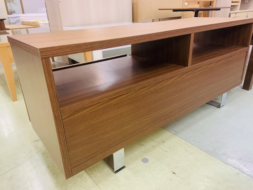 ローボード・テレビ台の町田　座間　南町田　玉川学園　成瀬　相模大野　古淵 　中古家具　買取