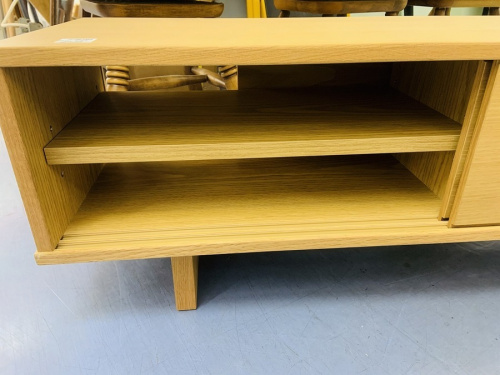 ローボード・テレビ台の町田　座間　南町田　玉川学園　成瀬　相模大野　古淵 　中古家具　買取